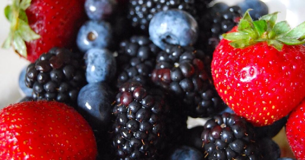 Selecting and Preparing Berries